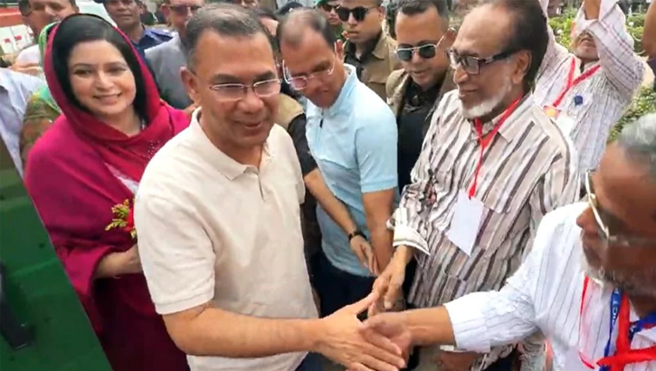 বগুড়ায় পৌঁছেছেন প্রধানমন্ত্রী